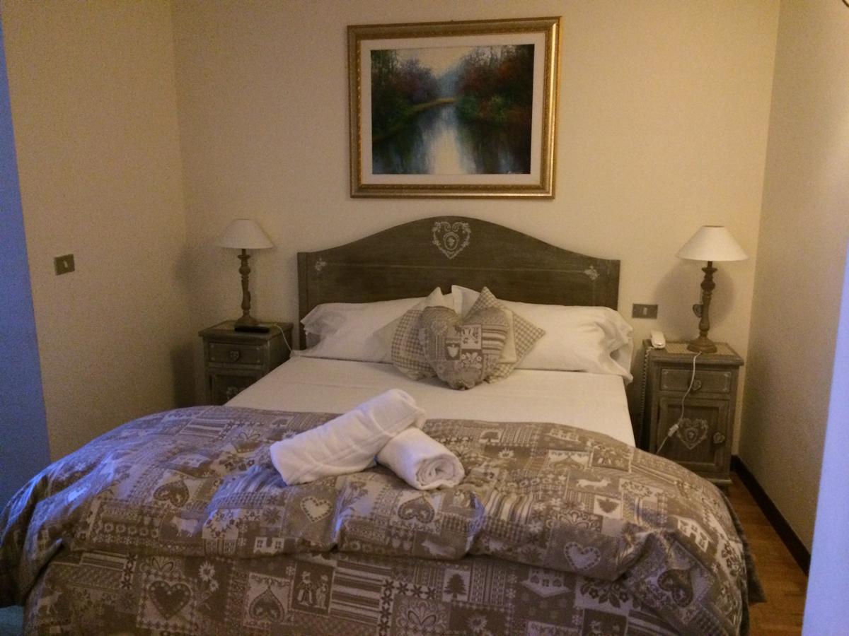 Albergo Dell'Oca Pescocostanzo Rum bild